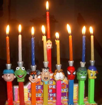 pez-menorah_528_poster